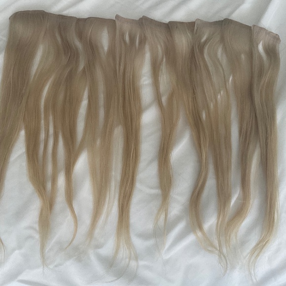 20 individual Blond, real hair tape in extension's - Picture 1 of 4